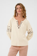 Load image into Gallery viewer, Cream 10614667 CR AGATE BLOUSE