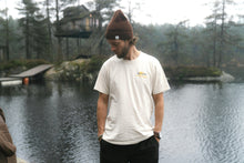 Load image into Gallery viewer, Lakor L1752 SEA PARROT SUMMERHOUSE T-SHIRT