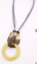 Load image into Gallery viewer, Naya Nas26375 Loop necklace