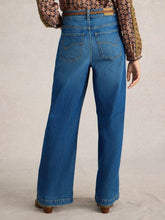 Load image into Gallery viewer, White Stuff 441428 AYLA WIDE LEG JEAN