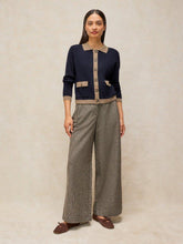 Load image into Gallery viewer, White Stuff 446723 CHARLOTTE COLLAR CARDI