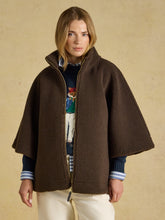 Load image into Gallery viewer, Joules Chunky Fleece Cape CHUNKY FLEECE CAPE