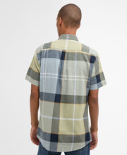 Load image into Gallery viewer, Barbour Msh5469tn37 Barbour Doughill Shirt Highlan