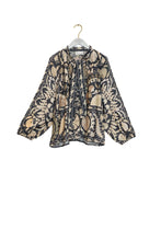 Load image into Gallery viewer, One Hundred Stars Tpbsuscha PUSSY BOW BLOUSE