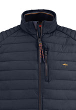 Load image into Gallery viewer, QUILTED VEST WITH LIGHT PADDING