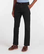 Load image into Gallery viewer, BARBOUR NEUSTON TWILL CHINOS