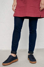 Load image into Gallery viewer, SEASALT BOSVENNING JEGGINGS NAVY BLUE