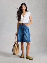 Load image into Gallery viewer, White Stuff 445842 Fliss floral top
