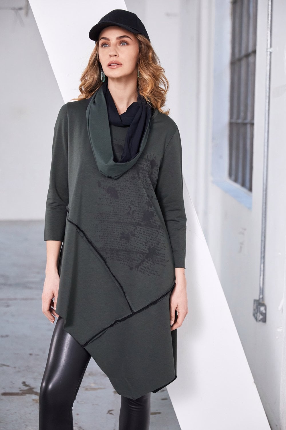 Naya Naw25147 PLACEMENTPRINT ROUND NECK