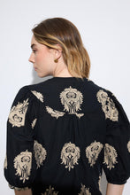Load image into Gallery viewer, Tinta &amp; Bariloche 3942302 BARILOCHE SHIRT
