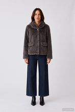 Load image into Gallery viewer, Barbara Lebek 10220062 jacket
