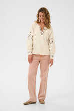 Load image into Gallery viewer, Cream 10614667 CR AGATE BLOUSE
