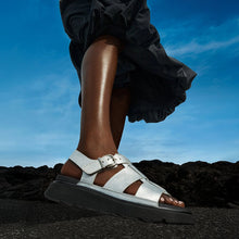 Load image into Gallery viewer, Fitflop A3u-011 GEN-FF FISHERMAN SANDALS
