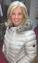 Load image into Gallery viewer, Barbara Lebek 30970052 JACKET WITH COAT AND FAUX FUR
