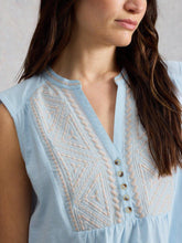 Load image into Gallery viewer, White Stuff 445460 PEONY SLEEVELESS SHIRT
