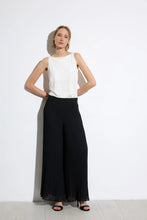Load image into Gallery viewer, Tinta &amp; Bariloche 3974902 BARILOCHE TROUSERS
