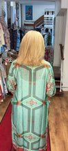 Load image into Gallery viewer, One Hundred Stars Gwnfdlaqa DRESSING GOWN
