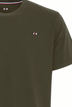 Load image into Gallery viewer, Fq1924 21900414 FQTOM BASIC TEE W LOGO
