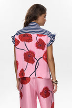 Load image into Gallery viewer, Numph 705751 NUJOELLE SLEEVLESS SHIRT
