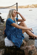 Load image into Gallery viewer, Seasalt B-Wm32710-37708 S/S Veronica Dress
