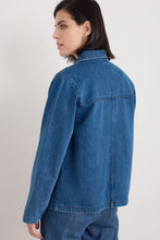Load image into Gallery viewer, Seasalt B-Wm36520-32179 Reading Rocks Jacket II denim
