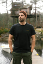 Load image into Gallery viewer, Lakor L1763 ROOM WITH A VIEW T-SHIRT

