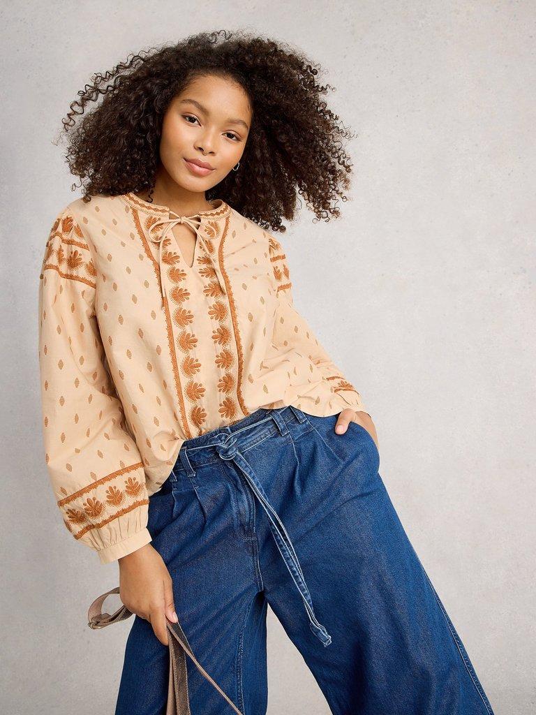 White Stuff 444347 LILA EMBROIDERED TOP