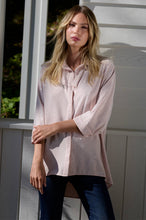 Load image into Gallery viewer, Frank Lyman 266514 woven top blush

