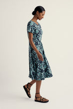 Load image into Gallery viewer, Seasalt B-Wm24118-37886 S/S April Dress
