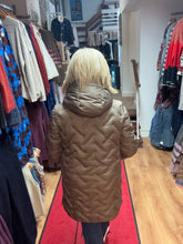 Load image into Gallery viewer, Barbara Lebek 30500052 JACKET WITH HOOD
