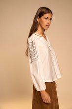 Load image into Gallery viewer, Tinta &amp; Bariloche 4003568 CAMISA TINTA SHIRT
