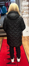 Load image into Gallery viewer, Barbara Lebek 10630042 Short coat Polar pearls with hood
