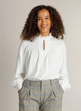 Load image into Gallery viewer, Ivy Beau 4201178 Hedy

