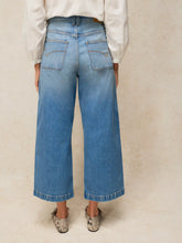 Load image into Gallery viewer, White Stuff 441459 Tia Wide Leg Crop Jean

