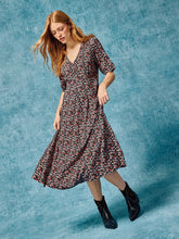 Load image into Gallery viewer, White Stuff 443076 MEGAN JERSEY DRESS
