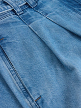 Load image into Gallery viewer, White Stuff 443435 SASHA WIDE LEG JEANS
