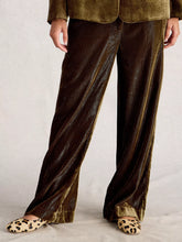 Load image into Gallery viewer, White Stuff 444695 Belle Wide Leg Velvet Trouser
