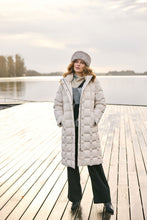 Load image into Gallery viewer, Frandsen 551 576 FRANDSEN DOWN COAT
