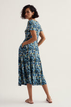 Load image into Gallery viewer, Seasalt B-Wm32710-38260 S/S Veronica Dress

