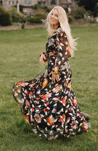 Load image into Gallery viewer, Hope And Ivy 7900 BUNTY MAXI WRAP DRESS
