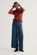 Load image into Gallery viewer, Seasalt B-Wm39616-38409 Larissa Shirt
