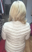 Load image into Gallery viewer, Frandsen 528 588 528 588
