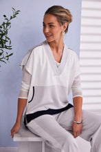 Load image into Gallery viewer, Naya Npa26249 V neck top with contrast pocket
