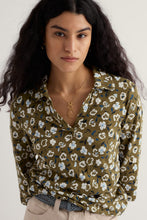 Load image into Gallery viewer, Seasalt B-Wm39278-37909 Wavecrest Shirt

