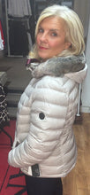 Load image into Gallery viewer, Barbara Lebek 30970052 JACKET WITH COAT AND FAUX FUR
