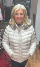 Load image into Gallery viewer, Barbara Lebek 30970052 JACKET WITH COAT AND FAUX FUR
