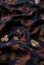 Load image into Gallery viewer, Seasalt B-Wm40585-38813 Deer Path Shirt

