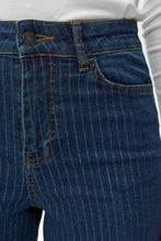Load image into Gallery viewer, Numph 705833 Nuparis Glam Long Jeans

