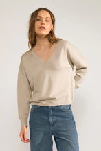 Load image into Gallery viewer, Numph 707060 NUDAYLETTA LUREX PULLOVER
