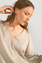 Load image into Gallery viewer, Numph 707060 NUDAYLETTA LUREX PULLOVER
